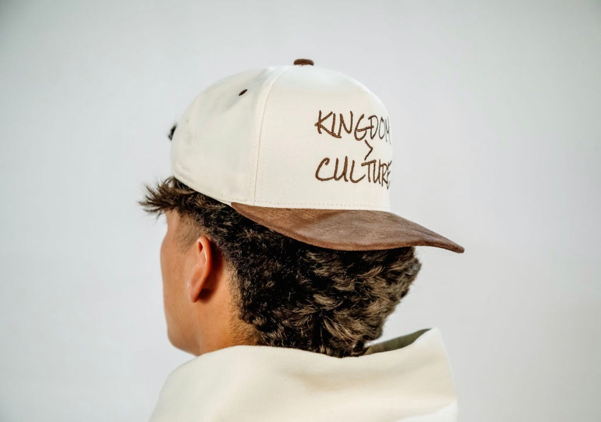 KINGDOM > CULTURE Hat